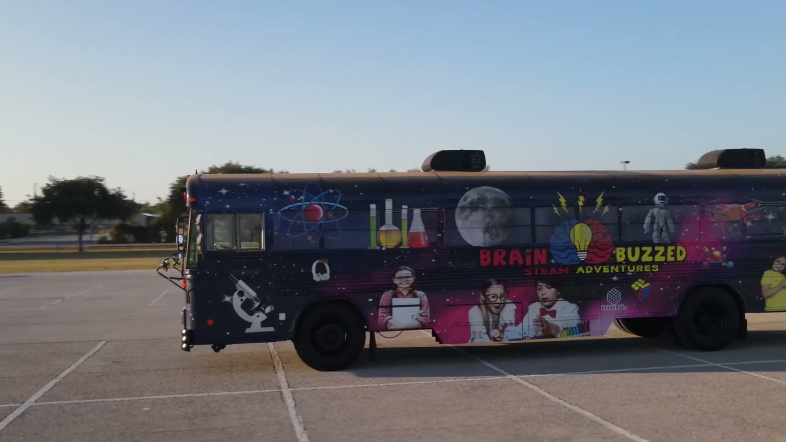 BrainBuzzed × Alief ISD — supporting STEM pathways through tutoring and the STEAM Bus.